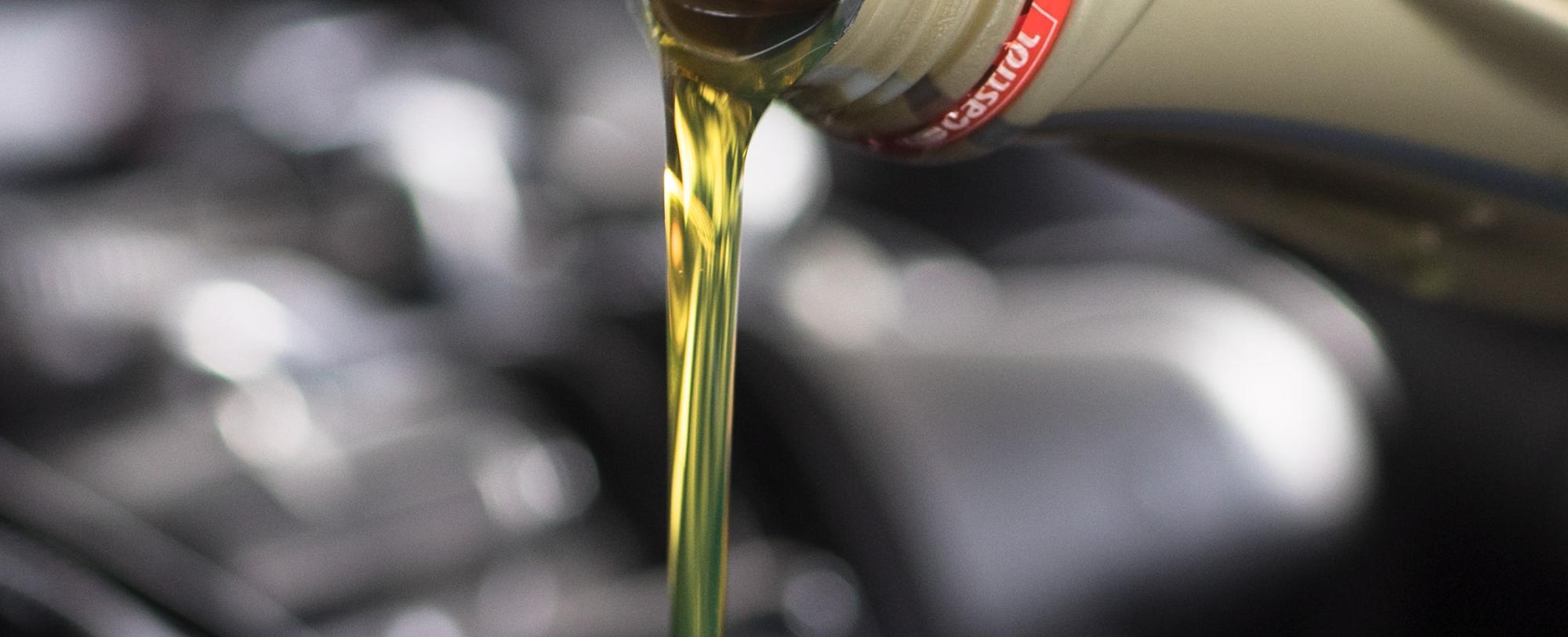 Wechsel von Ölfilter und Motoröl